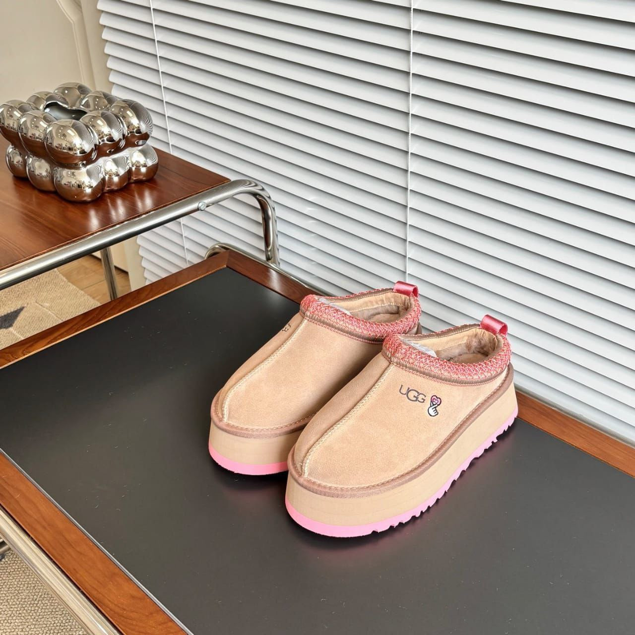 UGG Tazz II Beige/Rose