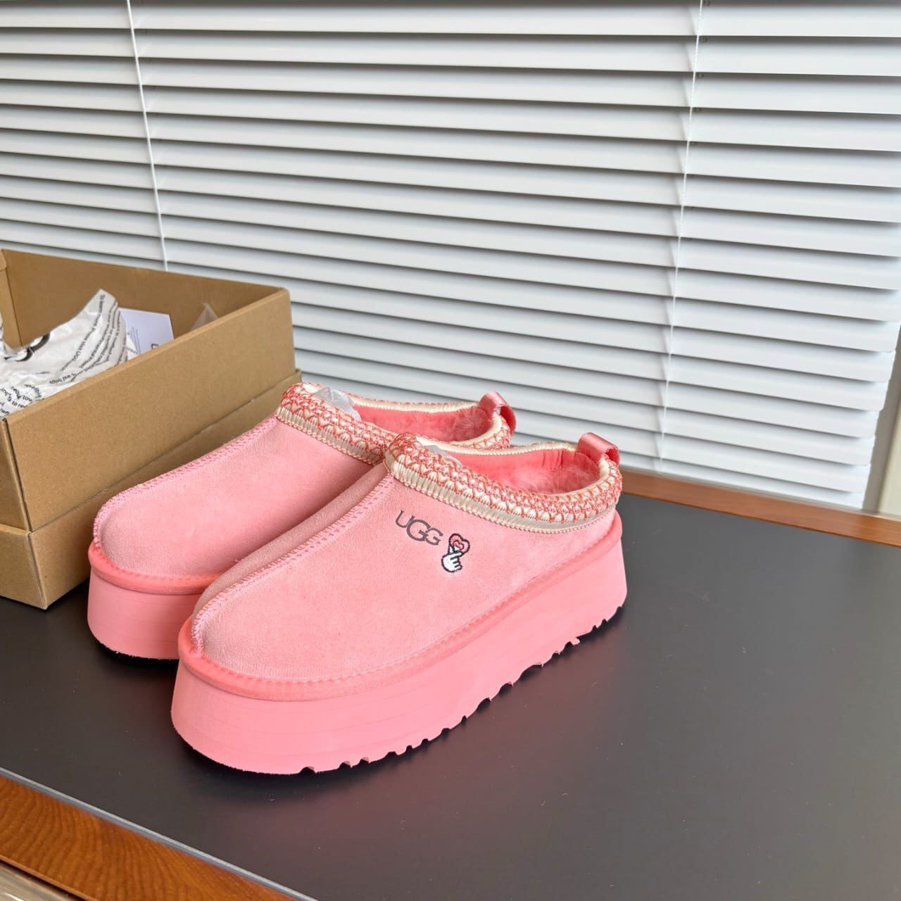 UGG Tazz II Rose