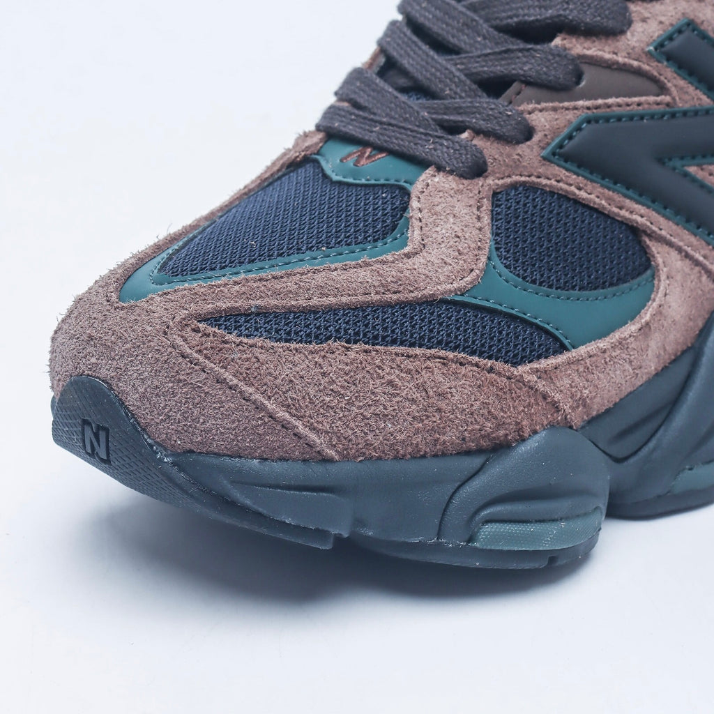 New Balance 9060 Beef And Broccoli