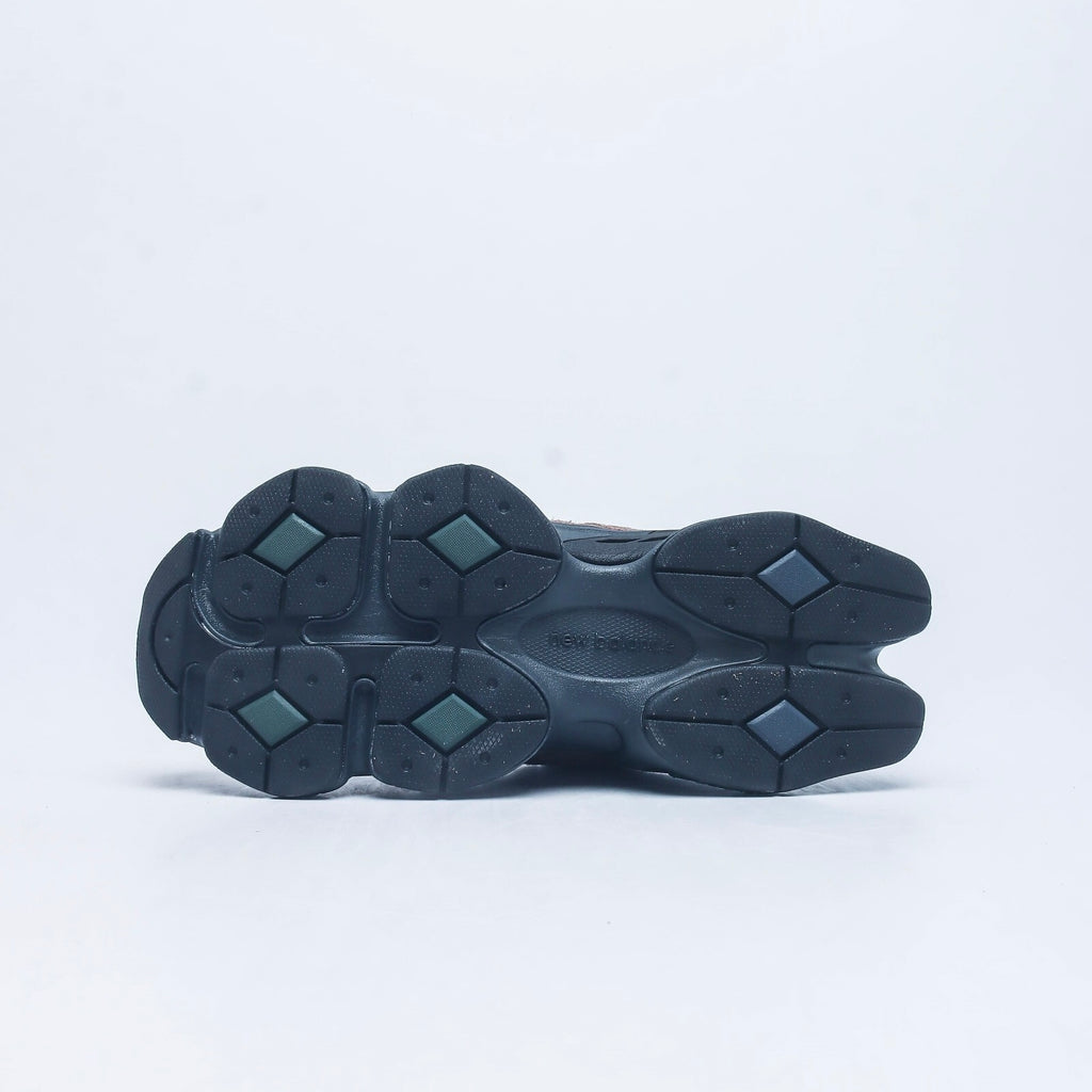 New Balance 9060 Beef And Broccoli