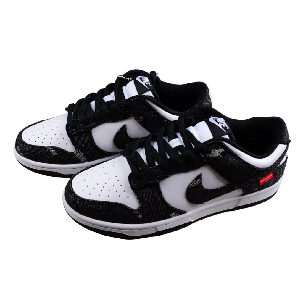 Air Jordan 1 Low Levis en denim noir et blanc